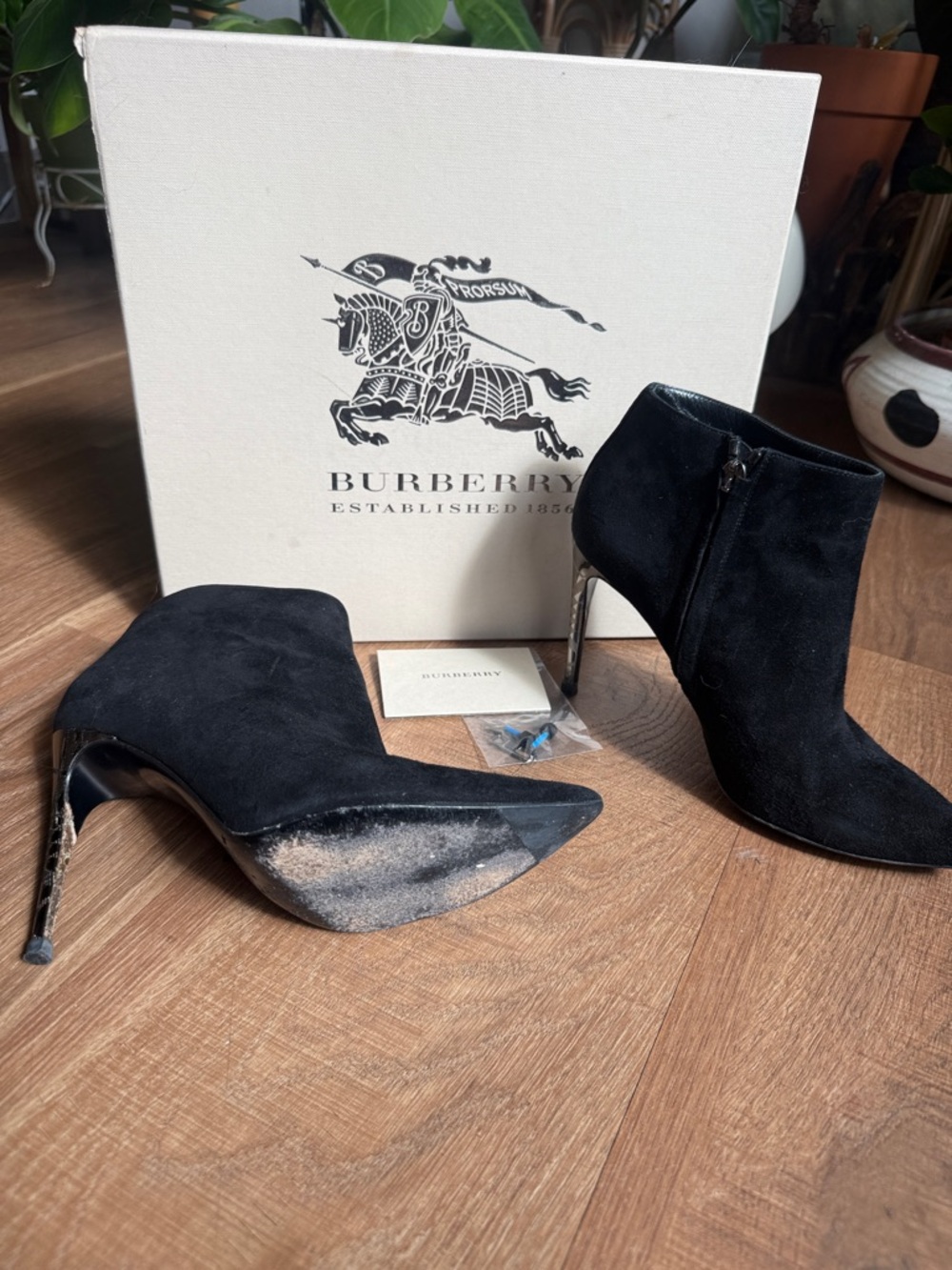 Burberry Black Suede Pointed Stiletto Ankle Booties Size 36 or US 6 - Picture 2 of 8